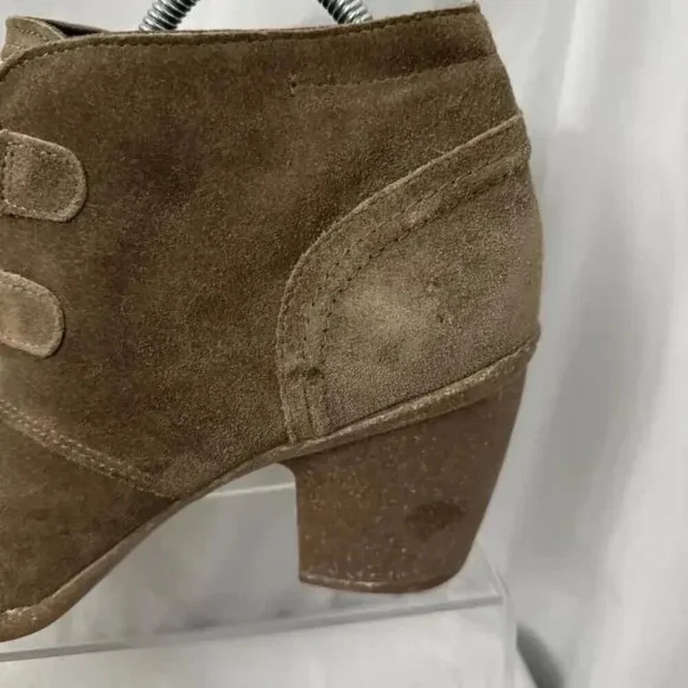 Clarks Carleta Lyon Ankle Boot Bootie Lace Up Women’s 12 Khaki Brown Suede - Picture 8 of 8